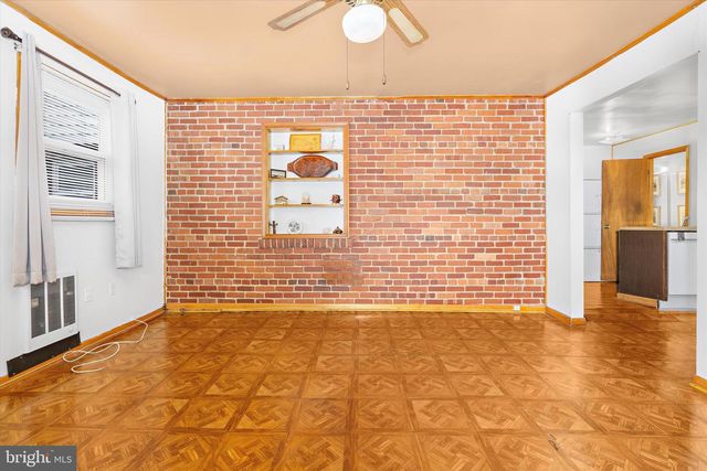 4913 RUSSELL AVE, Hyattsville, MD 20782