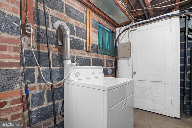 4913 RUSSELL AVE, Hyattsville, MD 20782