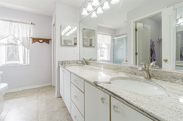 10535 MOSHIE LANE, San Antonio, FL 33576