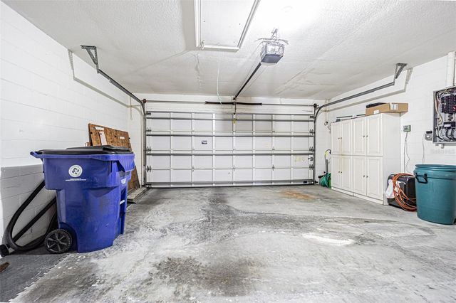 10535 MOSHIE LANE, San Antonio, FL 33576