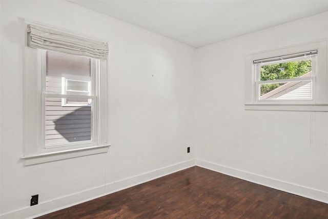 48 Mayfield Avenue, Grand Rapids, MI 49503