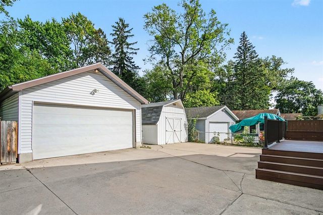 48 Mayfield Avenue, Grand Rapids, MI 49503