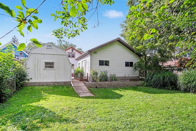 48 Mayfield Avenue, Grand Rapids, MI 49503
