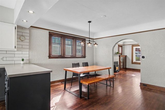 48 Mayfield Avenue, Grand Rapids, MI 49503