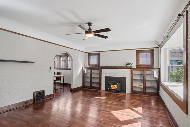 48 Mayfield Avenue, Grand Rapids, MI 49503