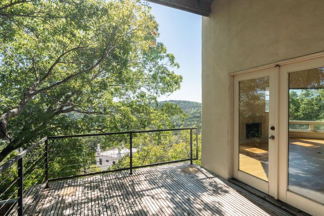 5310 Scenic View DR, Austin, TX 78746