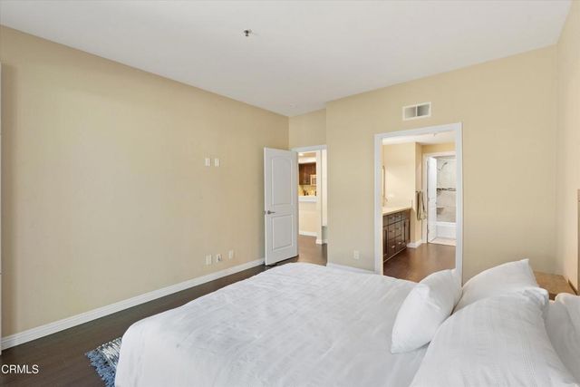 2559 Plaza Del Amo 111, Torrance, CA 90503