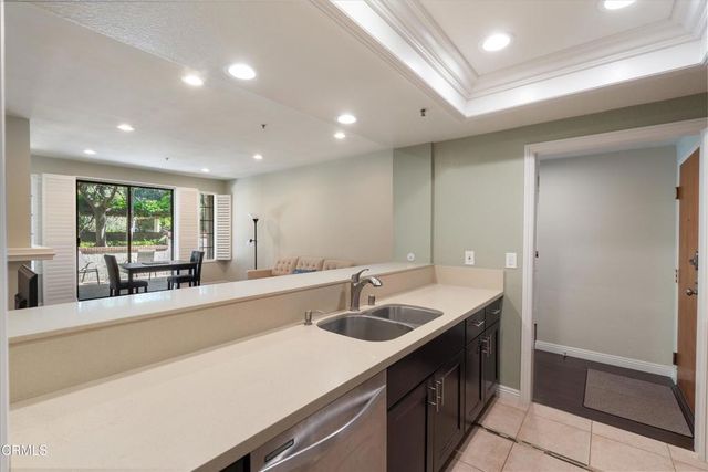 2559 Plaza Del Amo 111, Torrance, CA 90503