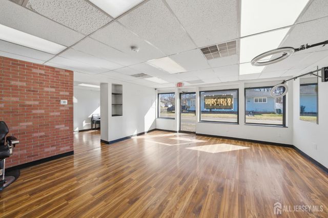 294 Devoe Avenue, Spotswood, NJ 08884