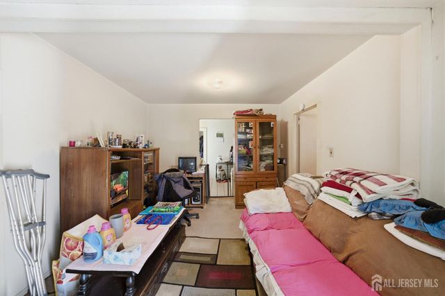 294 Devoe Avenue, Spotswood, NJ 08884