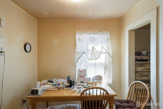 294 Devoe Avenue, Spotswood, NJ 08884