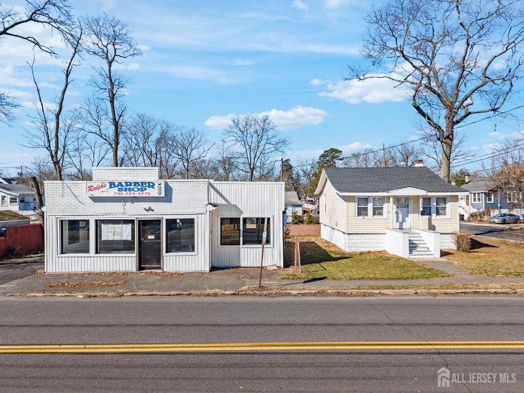 294 Devoe Avenue, Spotswood, NJ 08884