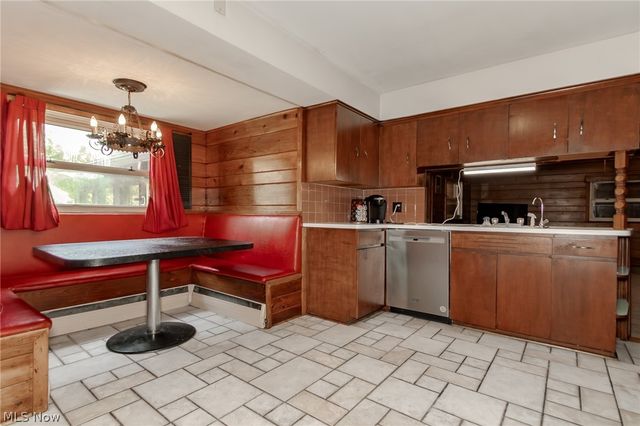 10051 Chardon Road, Chardon, OH 44024