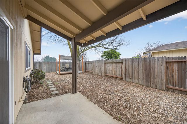 6635 Spoerriwood Ct, Sacramento, CA 95828