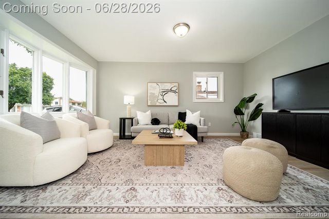 15646 Selwyn Street, Southgate, MI 48195