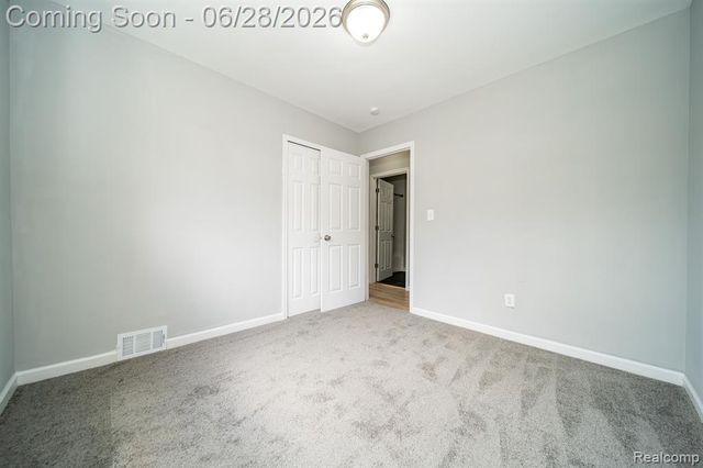 15646 Selwyn Street, Southgate, MI 48195