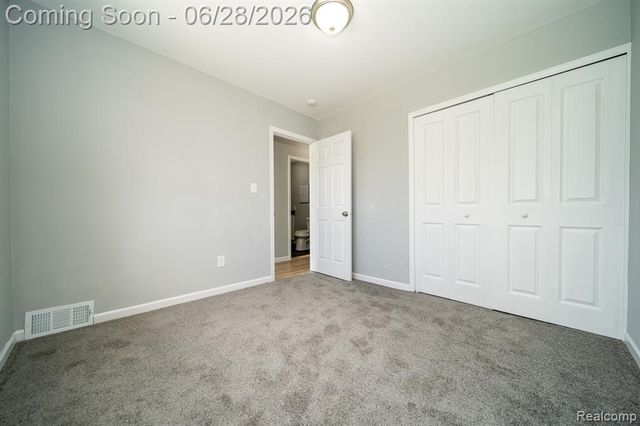 15646 Selwyn Street, Southgate, MI 48195