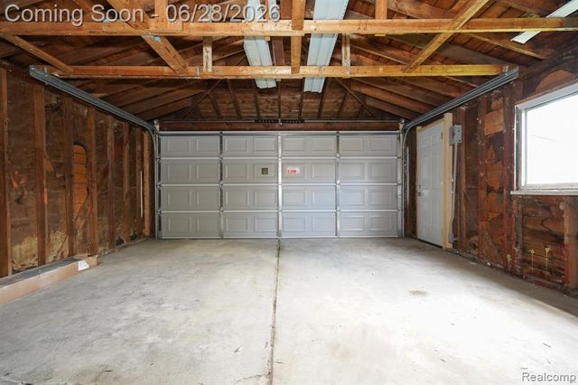 15646 Selwyn Street, Southgate, MI 48195