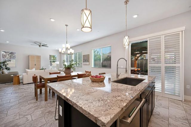 4000 Don River Ln, Sacramento, CA 95834