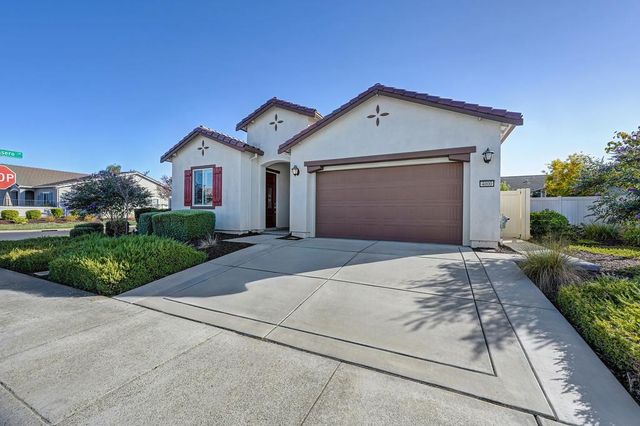 4000 Don River Ln, Sacramento, CA 95834