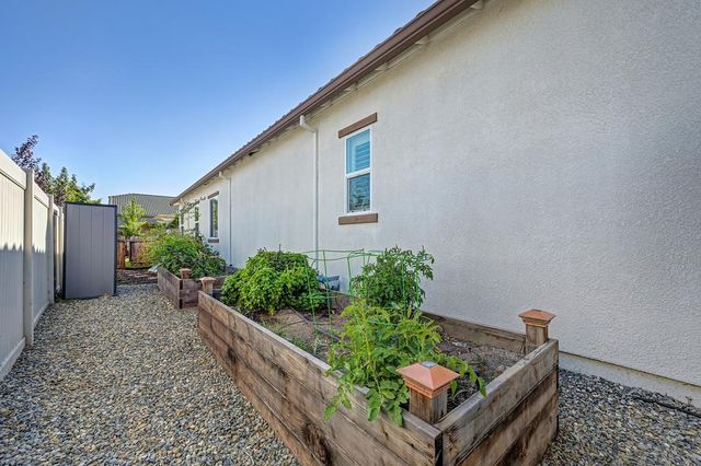 4000 Don River Ln, Sacramento, CA 95834