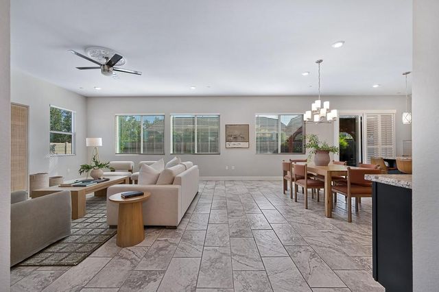4000 Don River Ln, Sacramento, CA 95834
