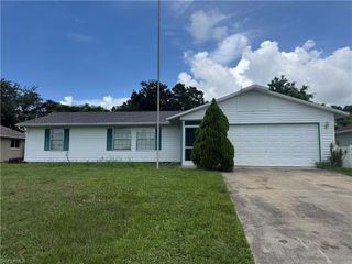 8077 Anhinga RD, Fort Myers, FL 33967