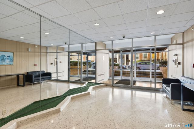 125 Prospect Street APT 2D, Stamford, CT 06901