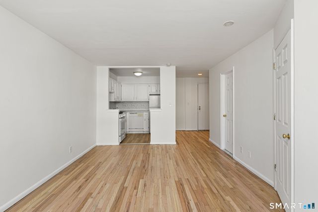 125 Prospect Street APT 2D, Stamford, CT 06901