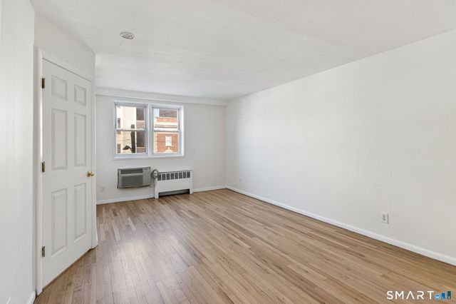 125 Prospect Street APT 2D, Stamford, CT 06901