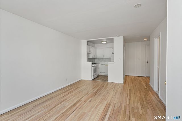 125 Prospect Street APT 2D, Stamford, CT 06901