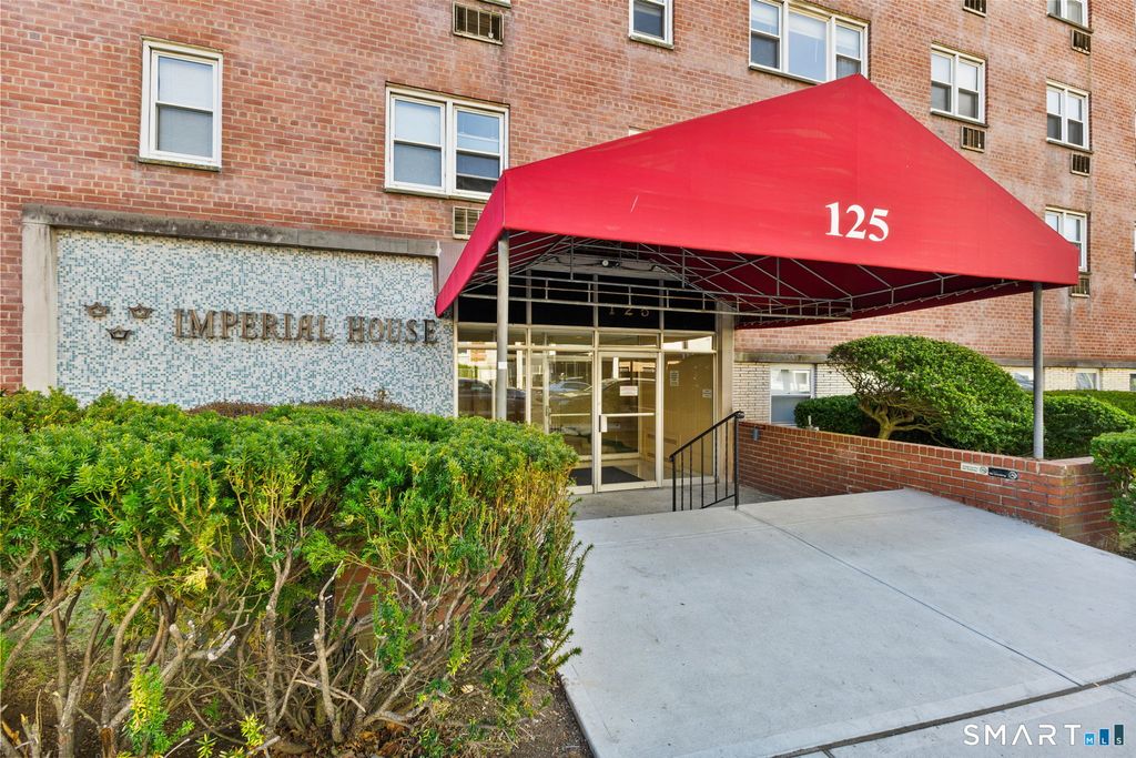 125 Prospect Street APT 2D, Stamford, CT 06901
