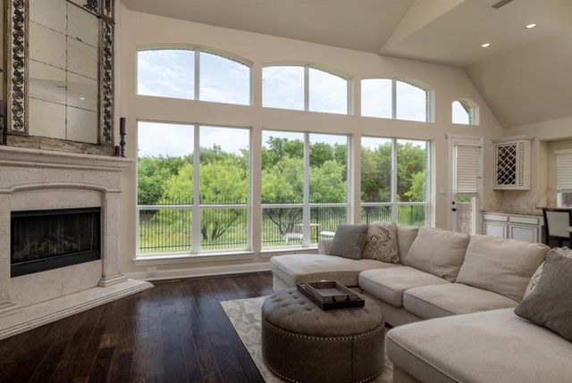 6812 S Fork Drive, North Richland Hills, TX 76182