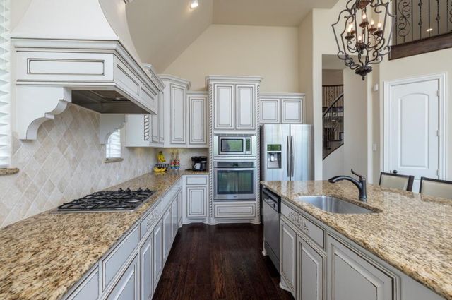 6812 S Fork Drive, North Richland Hills, TX 76182