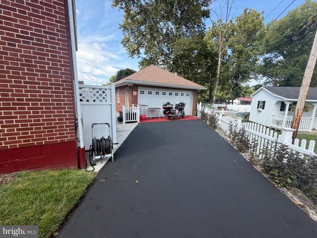 16640 VIRGINIA AVE, Williamsport, MD 21795