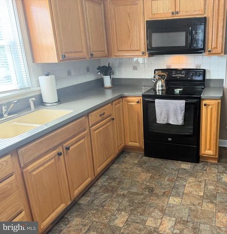 16640 VIRGINIA AVE, Williamsport, MD 21795
