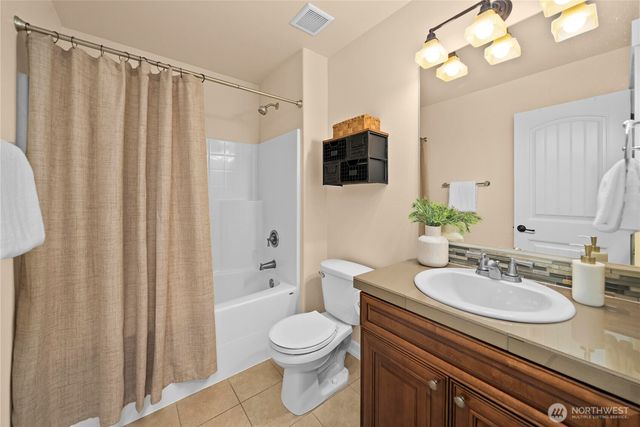 2202 29th Court NW, Olympia, WA 98502