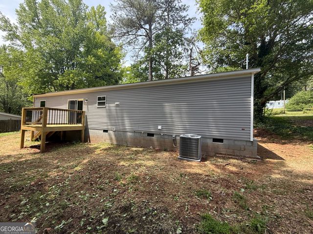 166 Evergreen Drive, Carrollton, GA 30117