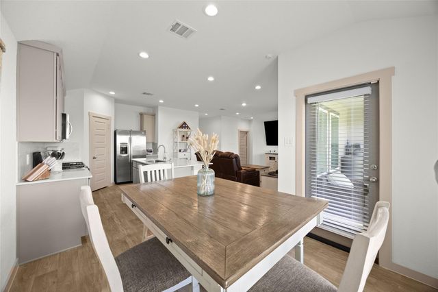 1134 Della Lane, Rosharon, TX 77583