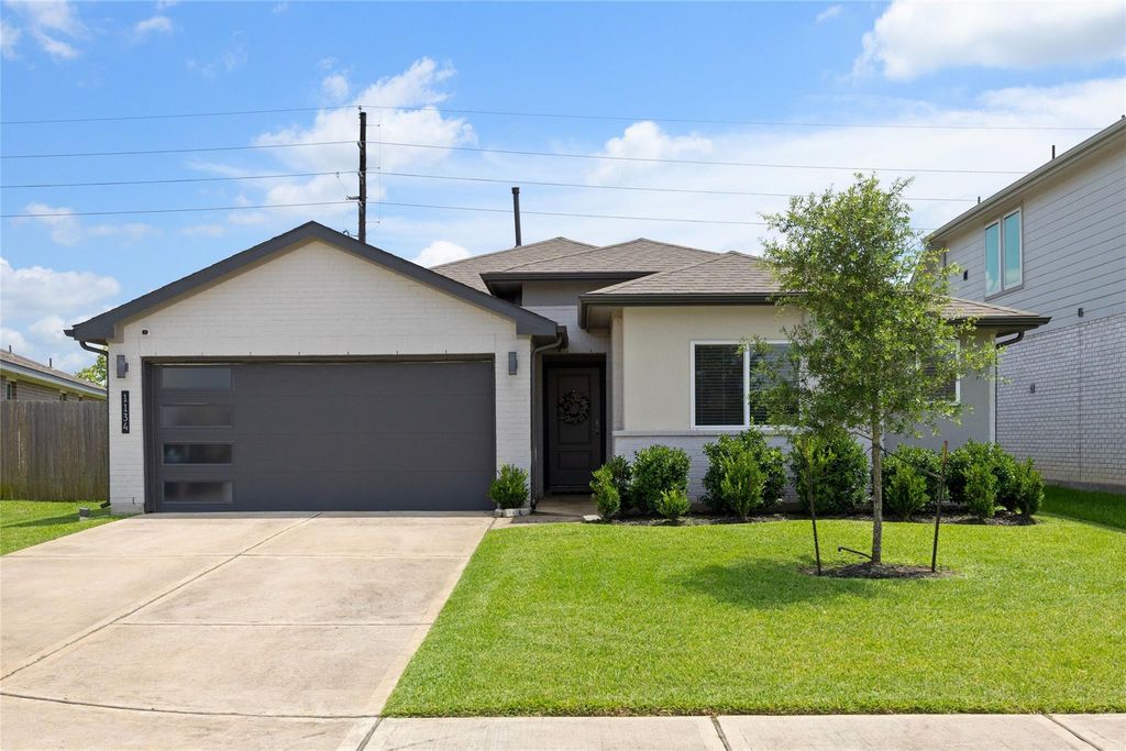 1134 Della Lane, Rosharon, TX 77583
