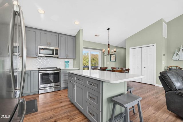 1125 S Topsail Drive, Surf City, NC 28445