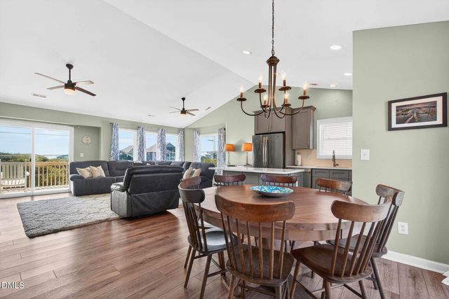 1125 S Topsail Drive, Surf City, NC 28445
