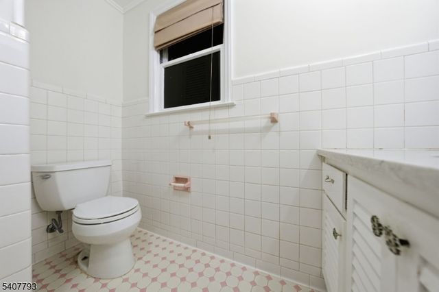 51 LINWOOD AVENUE, Dover Town, NJ 07801