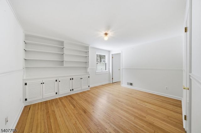 51 LINWOOD AVENUE, Dover Town, NJ 07801