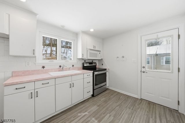 51 LINWOOD AVENUE, Dover Town, NJ 07801