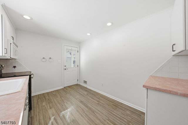 51 LINWOOD AVENUE, Dover Town, NJ 07801