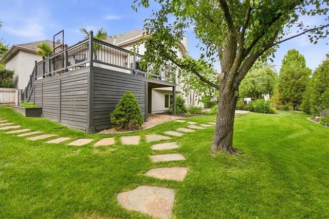 15617 Pawnee Street, Overland Park, KS 66224