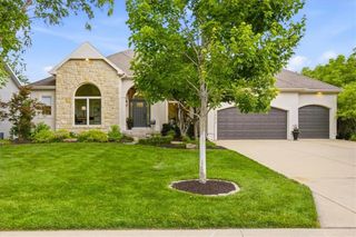 15617 Pawnee Street, Overland Park, KS 66224