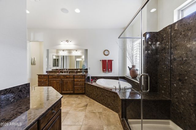 4656 W AZTEC Drive, Eloy, AZ 85131