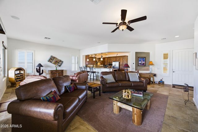 4656 W AZTEC Drive, Eloy, AZ 85131